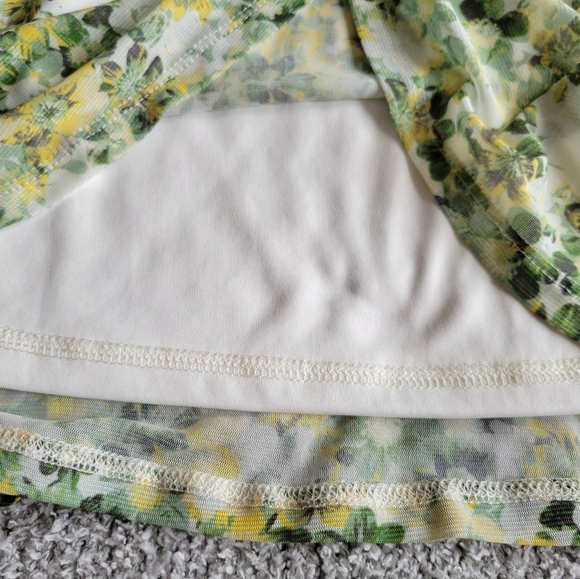 B2G1 3/$20 Emaline Chic Floral Midi Skirt in Green and Yellow 10P - Picture 2 of 5